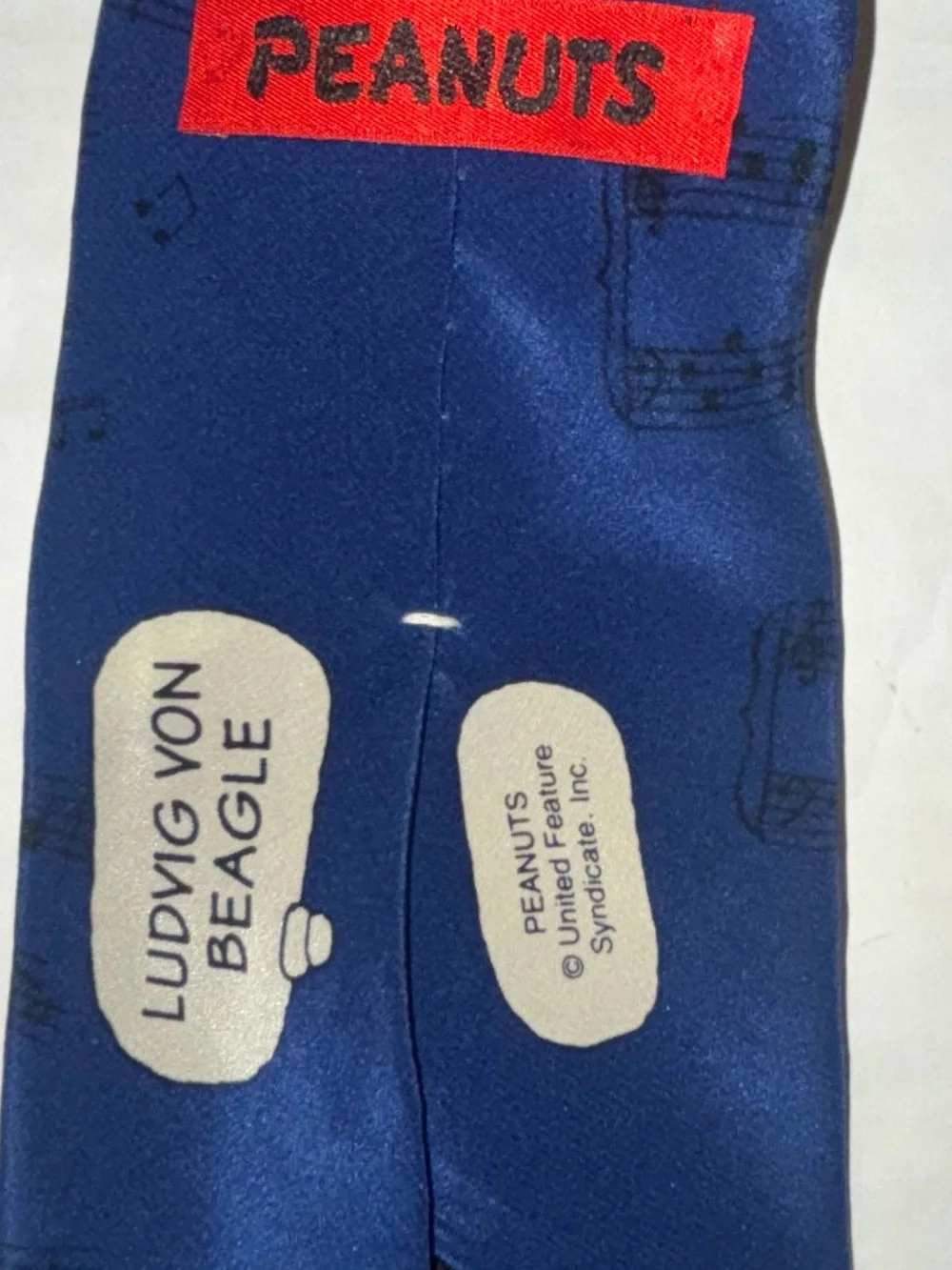 100% silk Peanuts Blue Snoopy & Woodstock Kids Tie - Musical Motif